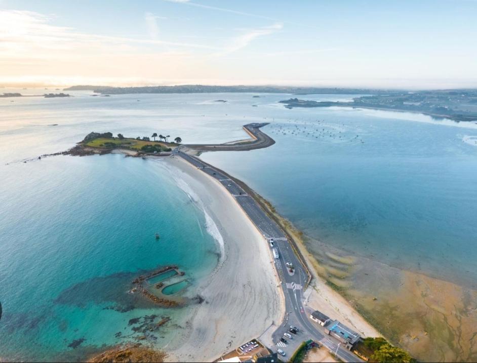 Ty Ma Bro Lägenhet Saint-Pol-de-Léon Exteriör bild